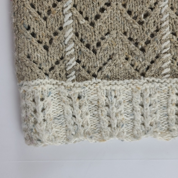 Hand Knit for The Limited V Neck Sweater S… - Picture 7 of 8